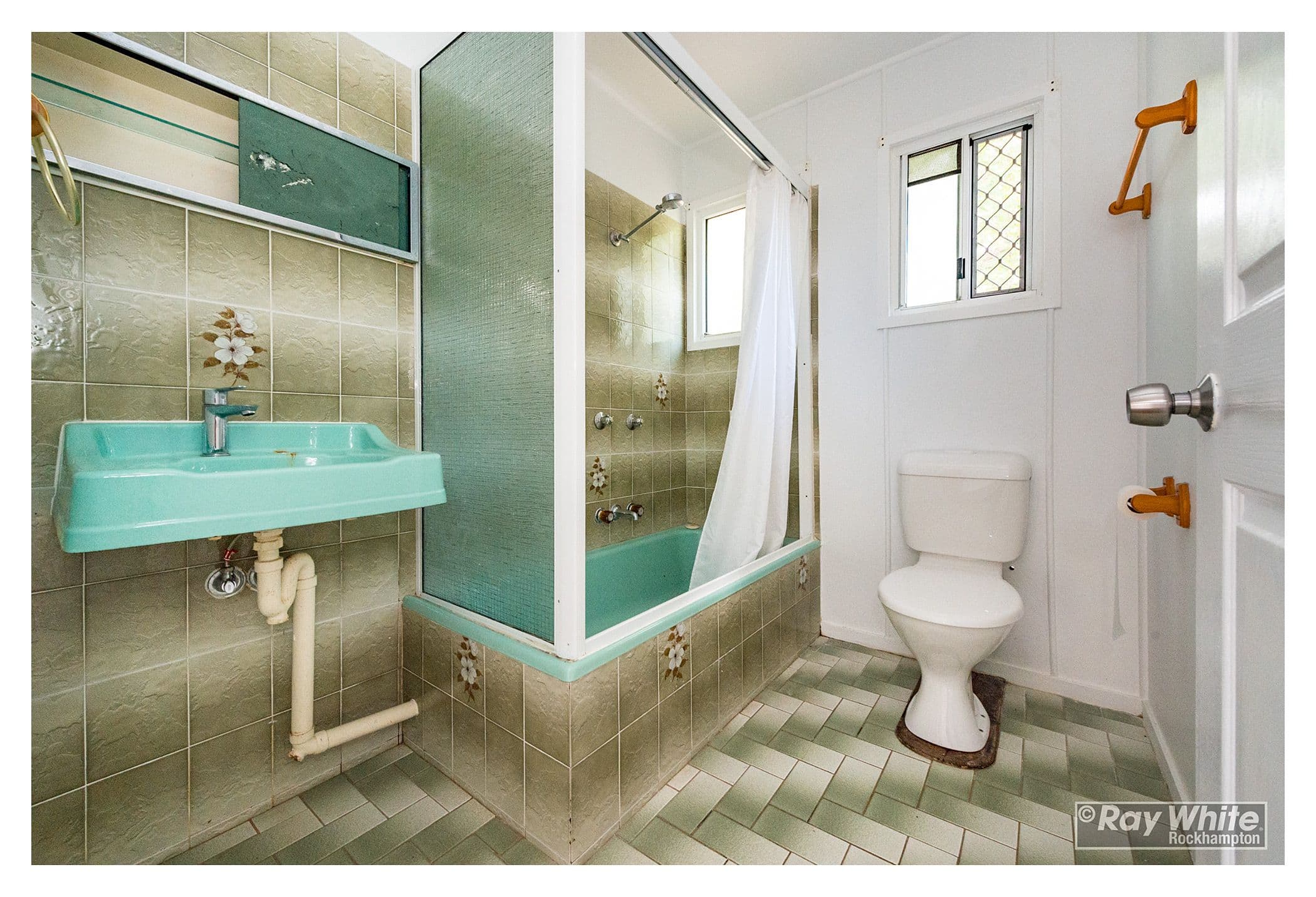 132 Hyde Street, Frenchville QLD 4701, Frenchville - Thumbnail 7