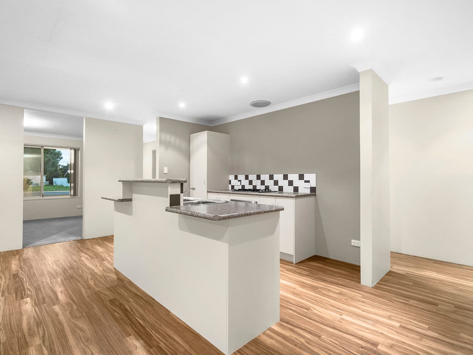 240 First Street, Wonthella WA 6530, Wonthella - Thumbnail 3