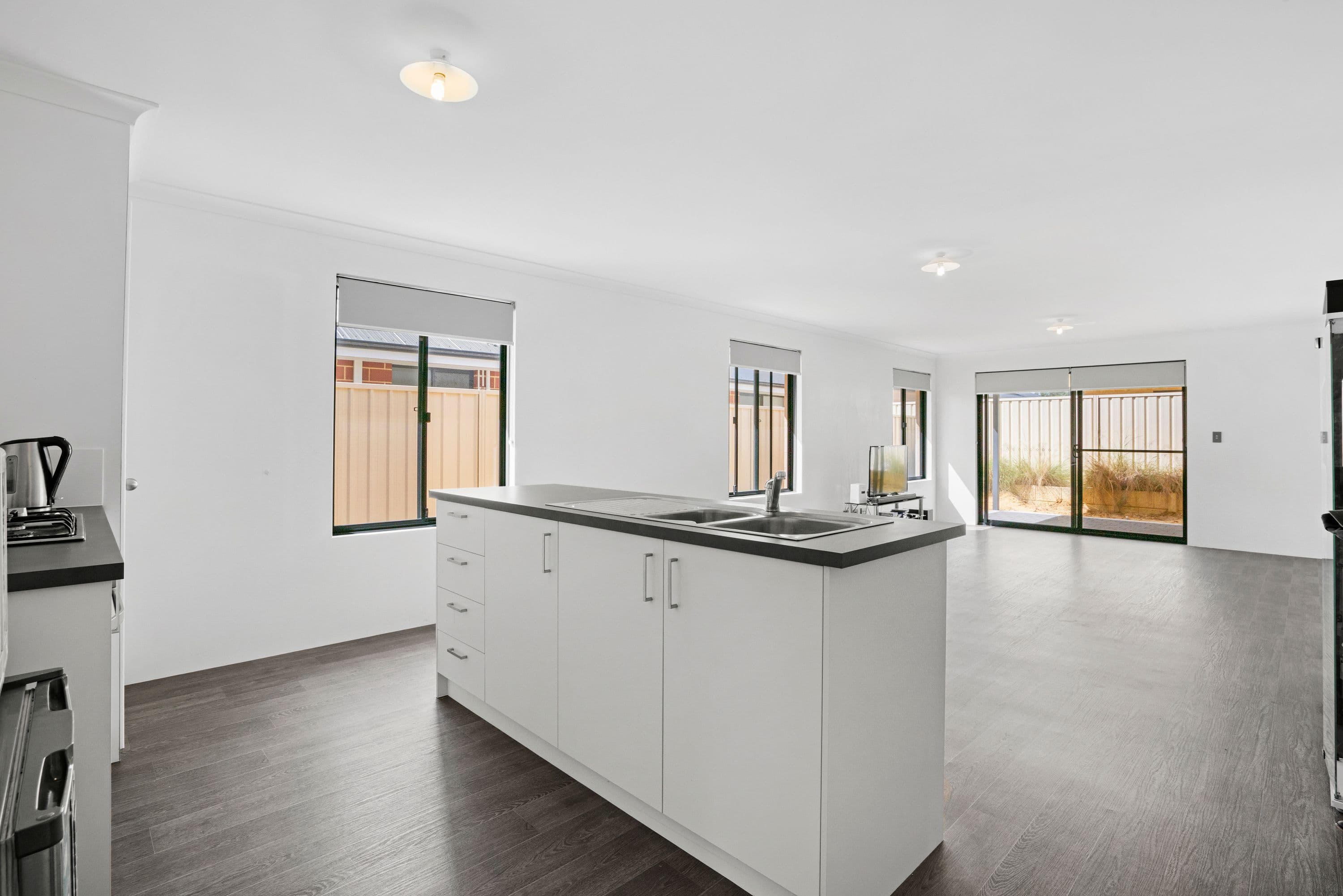 34a Girraween Street, Armadale WA 6112, Armadale - Thumbnail 5