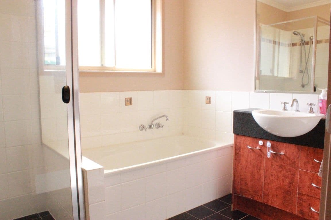 30 Essen Place, Oxenford QLD 4210, Oxenford - Thumbnail 5