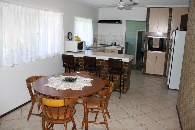 1 Swains Court, BOYNE ISLAND QLD 4680, Boyne Island - Thumbnail 8