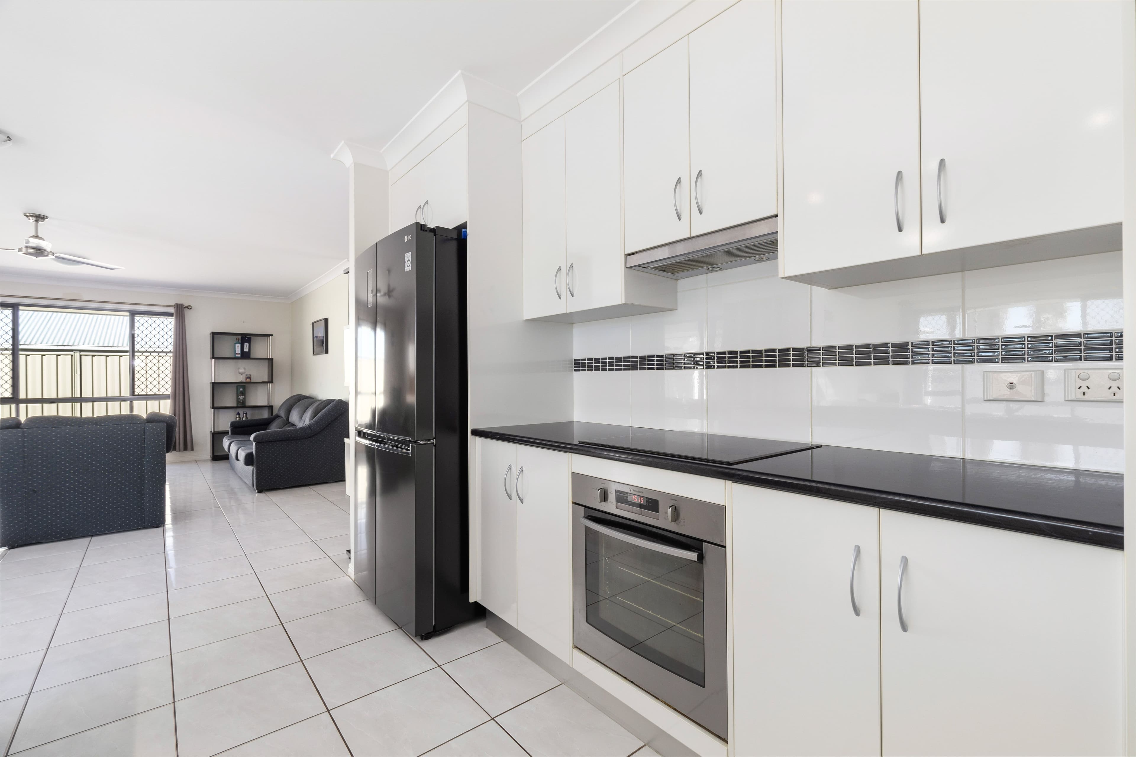 6 Wright Street, Emerald QLD 4720, Emerald - Thumbnail 4
