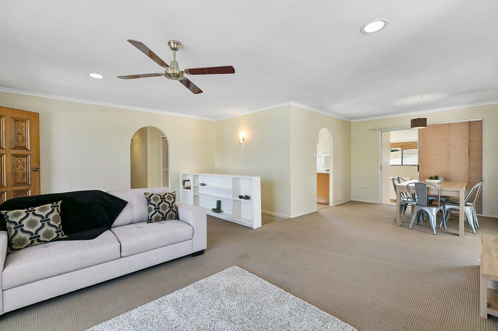 30 Sunshine Avenue, Tarragindi QLD 4121, Tarragindi - Thumbnail 4
