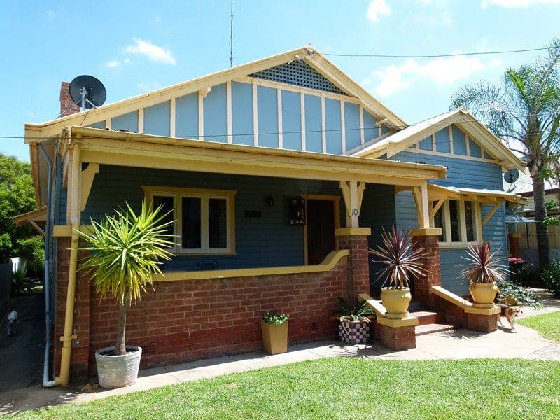 18 Parry Road, Eltham North, Eltham North - Image 1