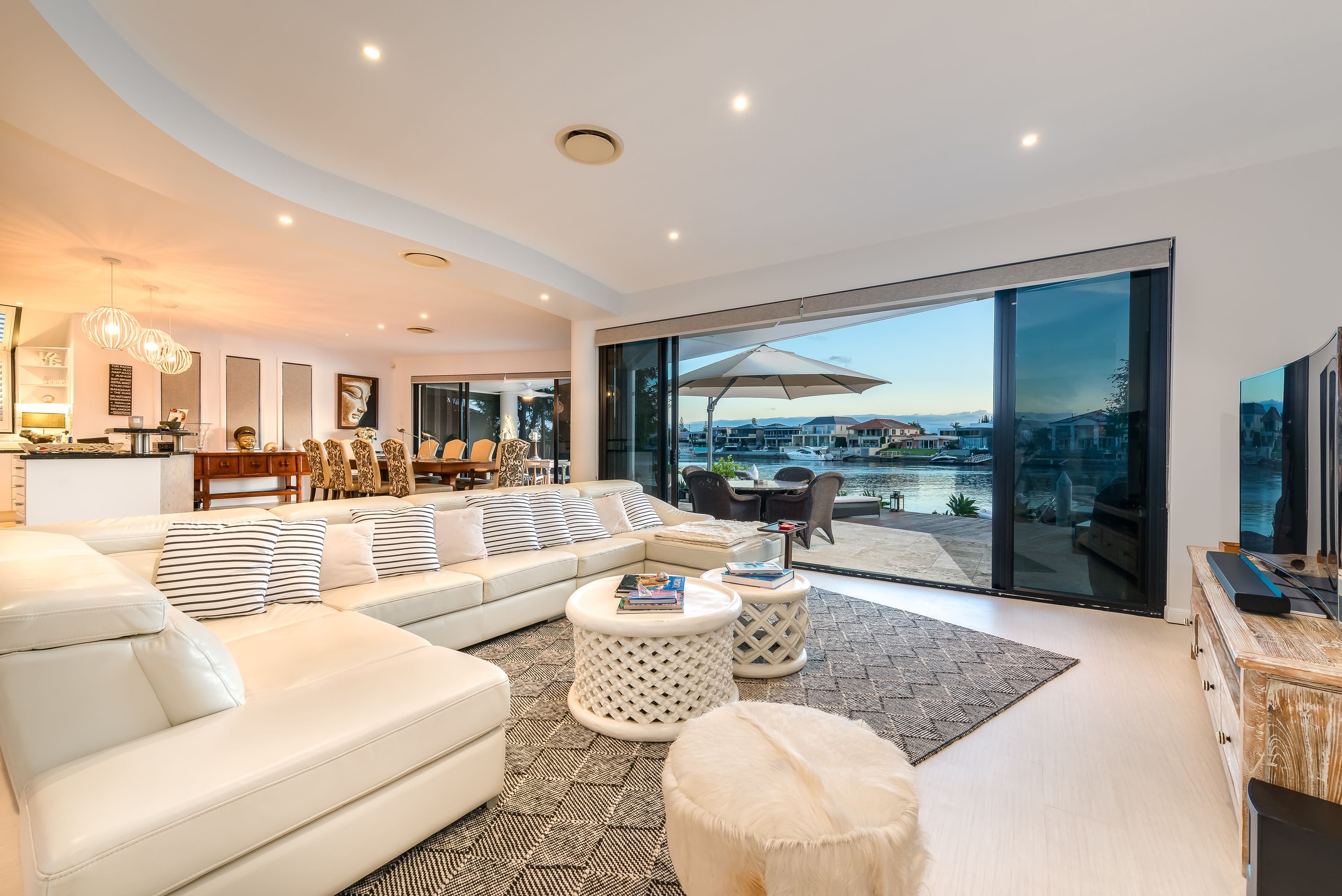 44 Sunset Boulevard, Surfers Paradise QLD 4217, Surfers Paradise - Thumbnail 3