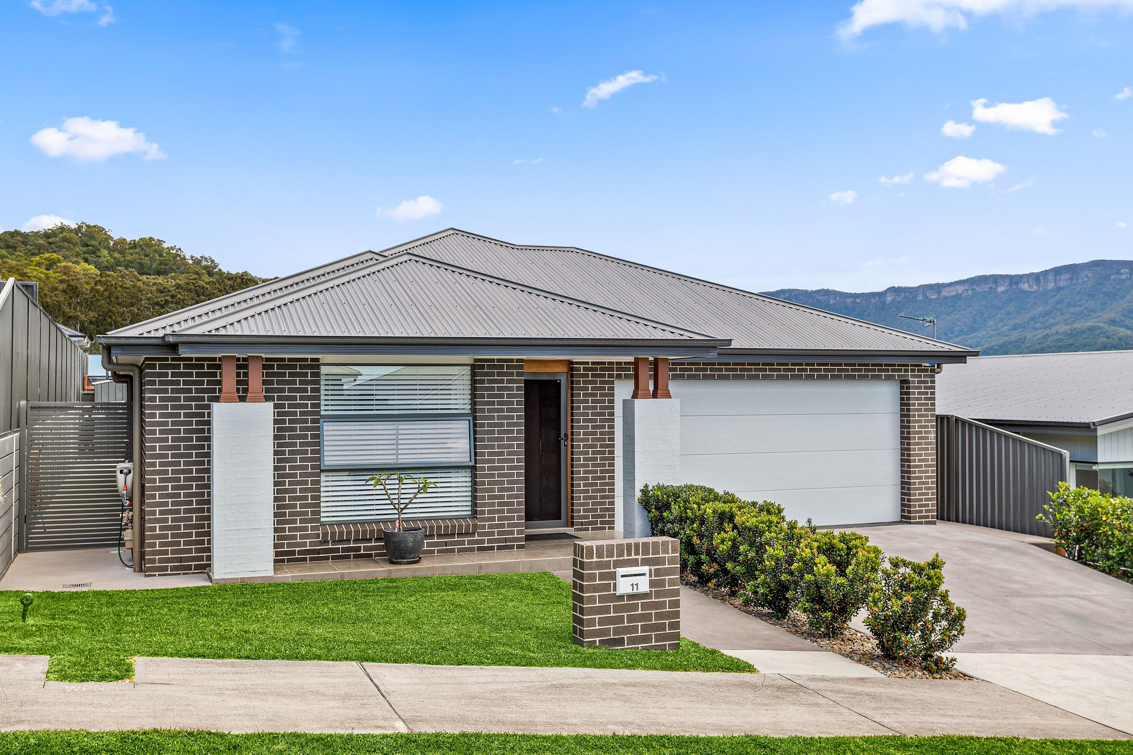 11 Scotch Road, Calderwood NSW 2527, Calderwood - Image 1