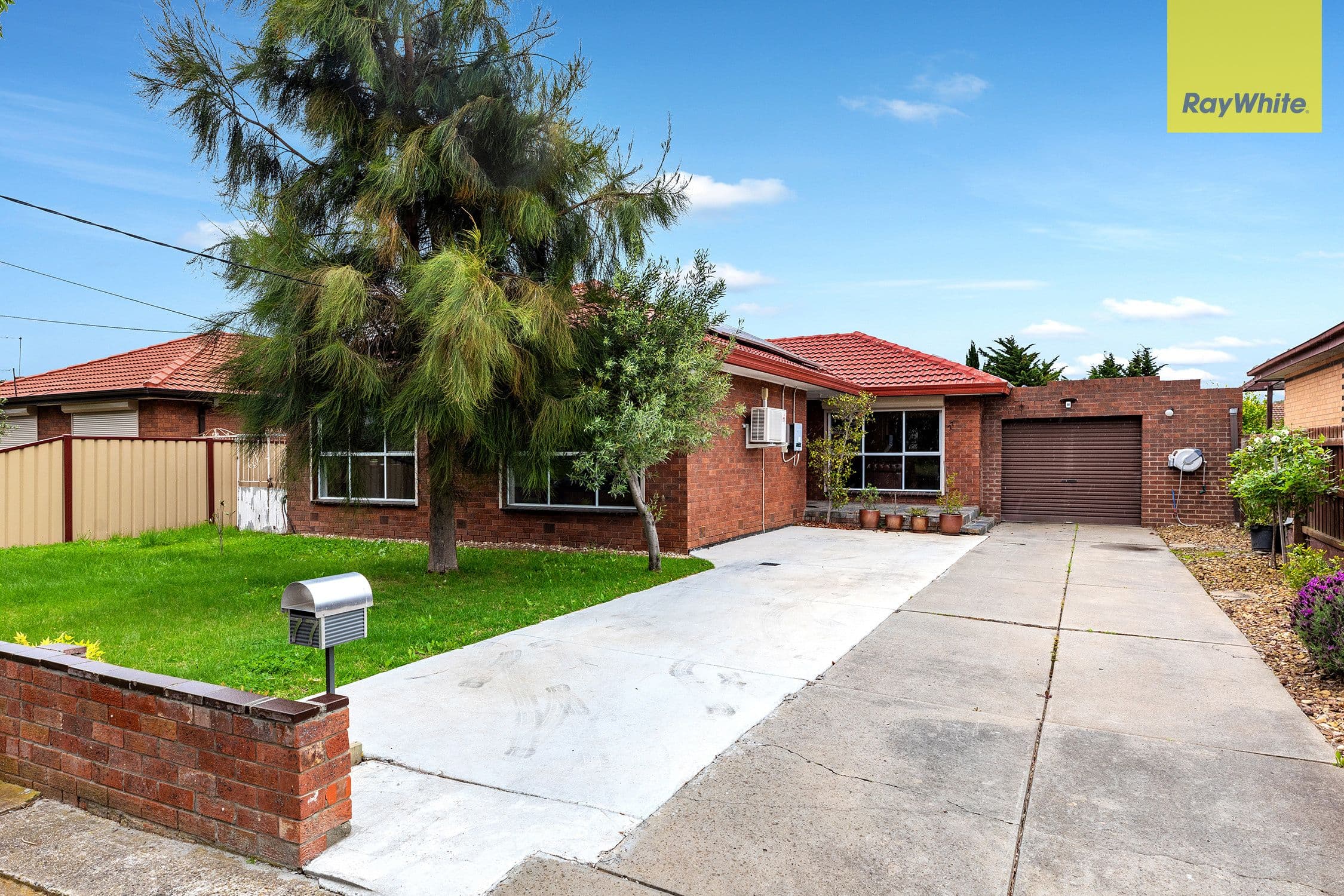 77 Theodore Street, St Albans VIC 3021, St Albans - Image 1