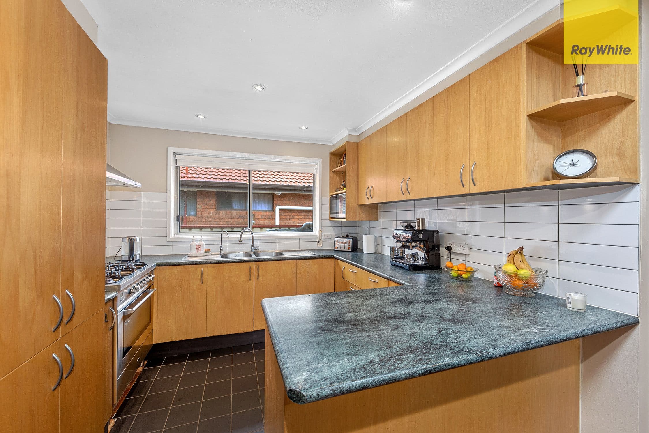 77 Theodore Street, St Albans VIC 3021, St Albans - Thumbnail 3