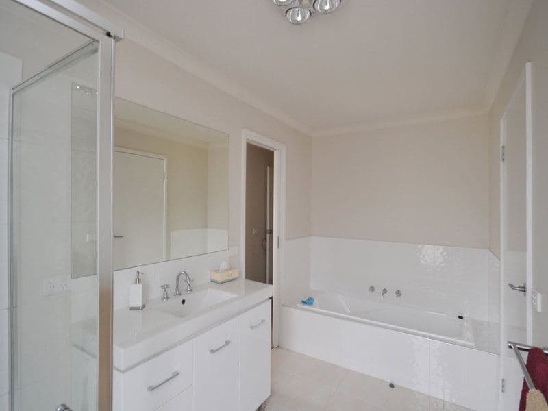 3 Summer Lane, EPSOM VIC 3551, Epsom - Thumbnail 6