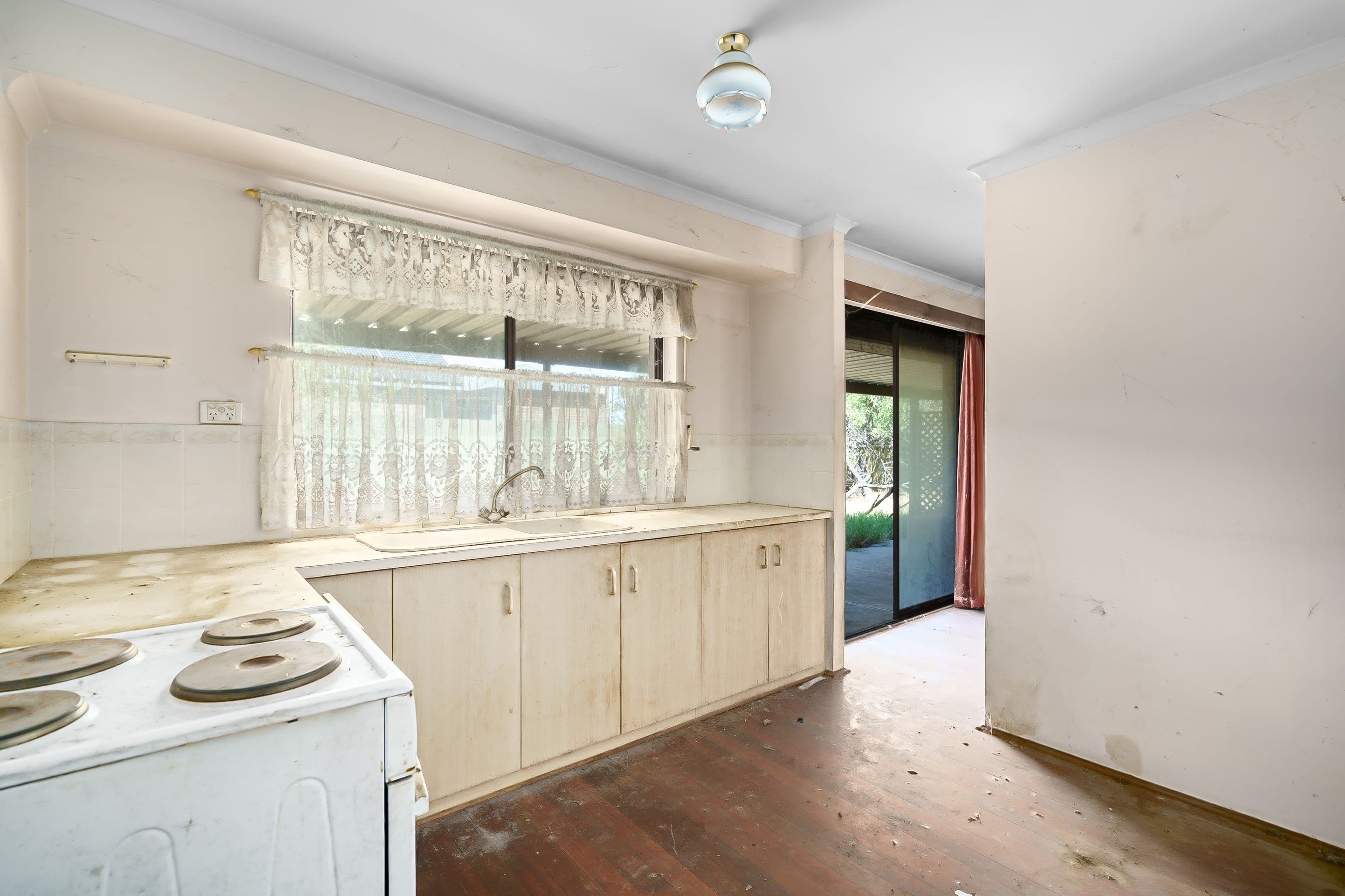 48 Traverse Avenue, Salisbury North SA 5108, Salisbury North - Thumbnail 2