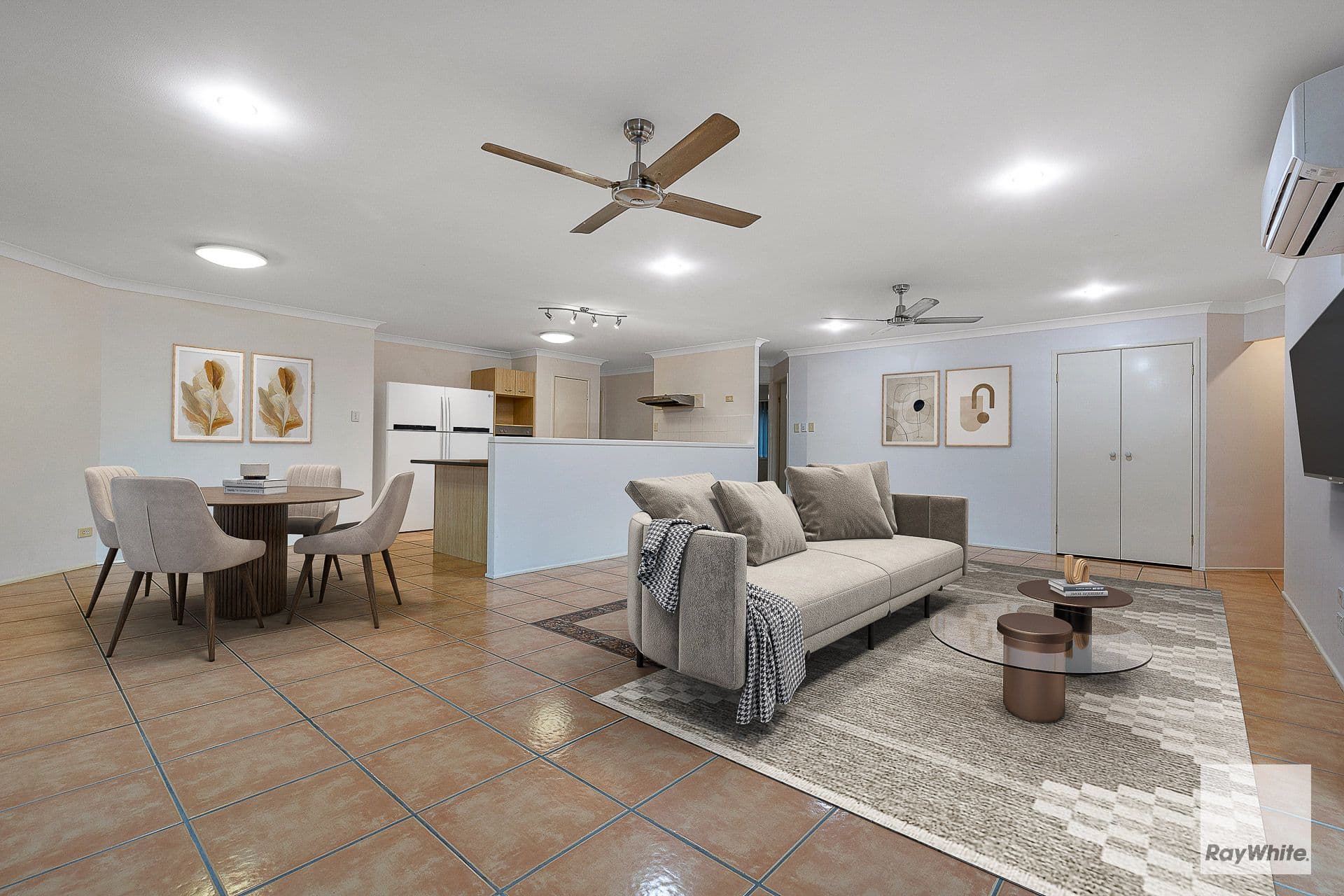 2 Daydream Street, Redland Bay QLD 4165, Redland Bay - Thumbnail 2