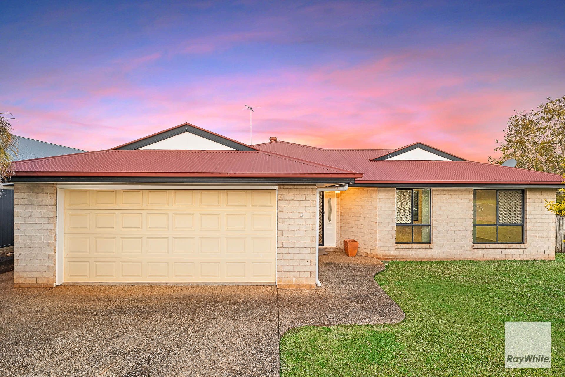2 Daydream Street, Redland Bay QLD 4165, Redland Bay - Thumbnail 4