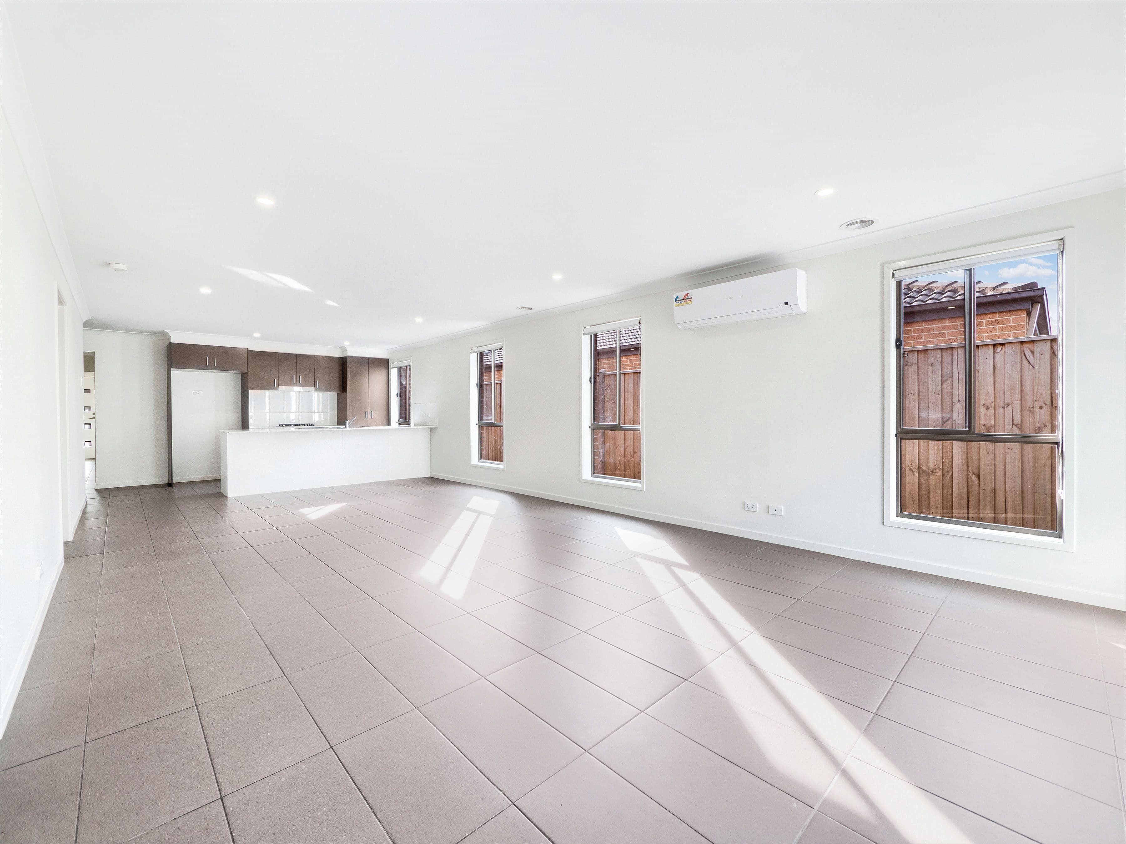 17 Melville Road, Officer VIC 3809, Officer - Thumbnail 7