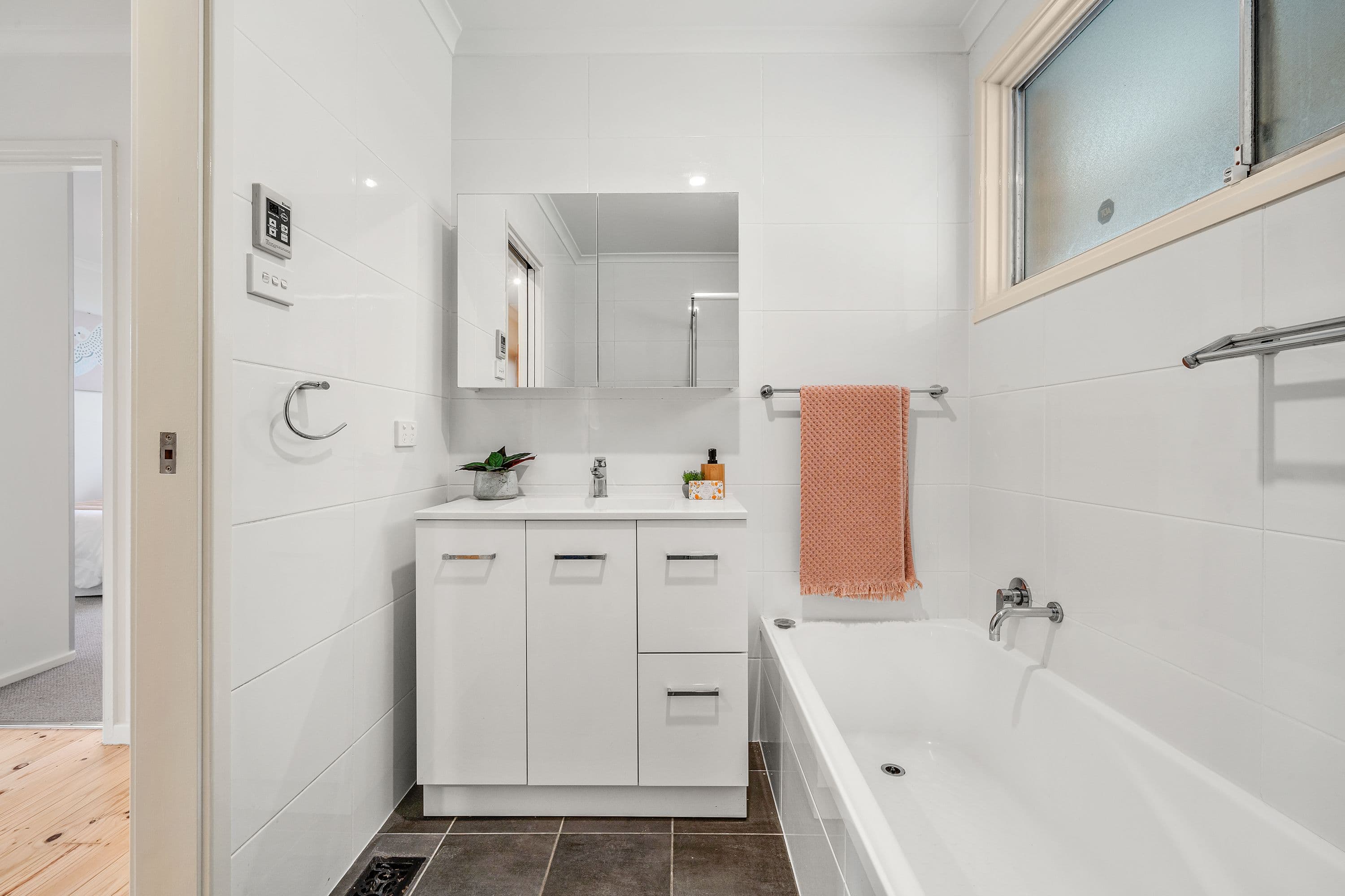 4 Stevenson Street, Torrens ACT 2607, Torrens - Thumbnail 8