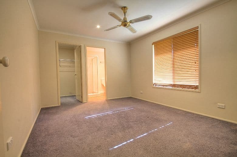 11 Hall Street, PEAK CROSSING QLD 4306, Peak Crossing - Thumbnail 8