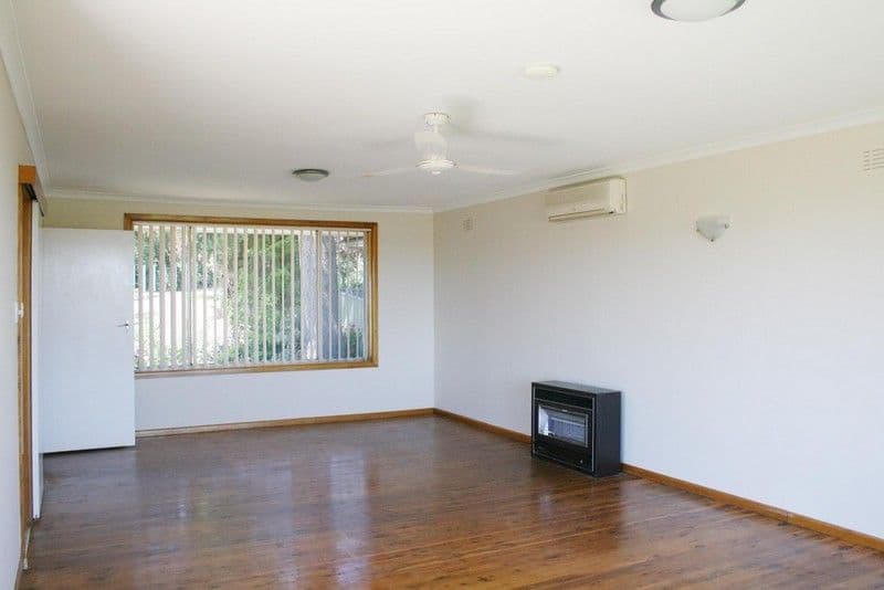 25 Meehan Street, YASS NSW 2582, Yass - Thumbnail 3