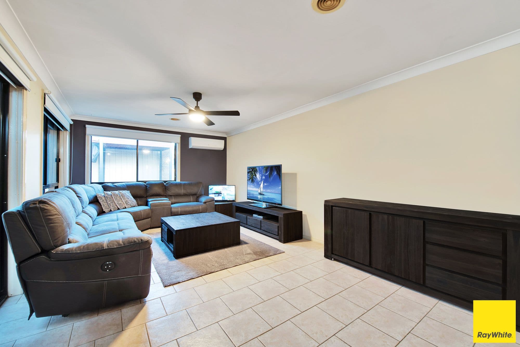 15 Doubell Boulevard, Truganina VIC 3029, Truganina - Thumbnail 8