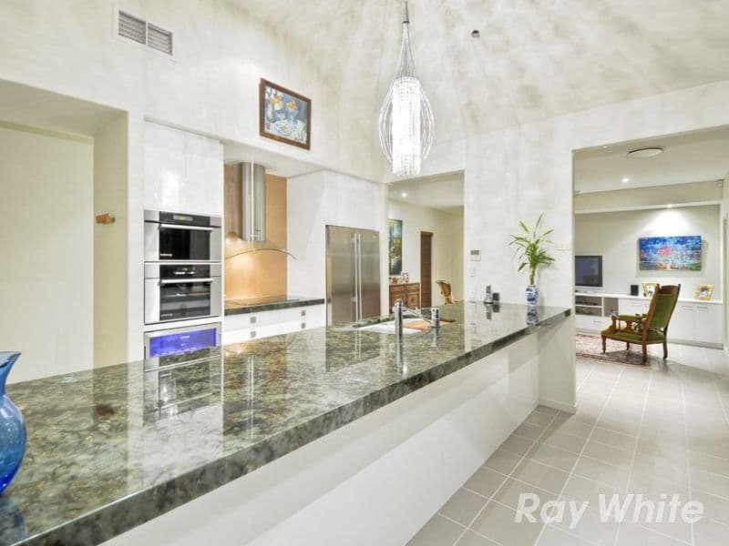 20 O'Donnell Street, WAVELL HEIGHTS QLD 4012, Wavell Heights - Thumbnail 2