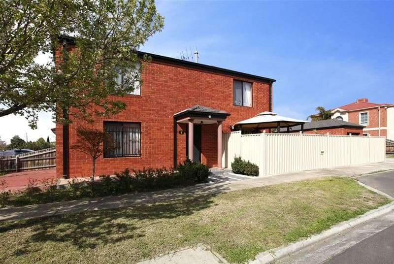 7 Parkhaven Avenue, KINGSBURY VIC 3083, Kingsbury - Image 1
