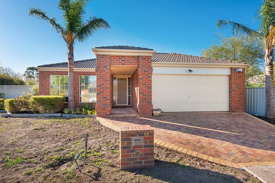 13 Sunnybrook Court, Craigieburn VIC 3064, Craigieburn - Image 1