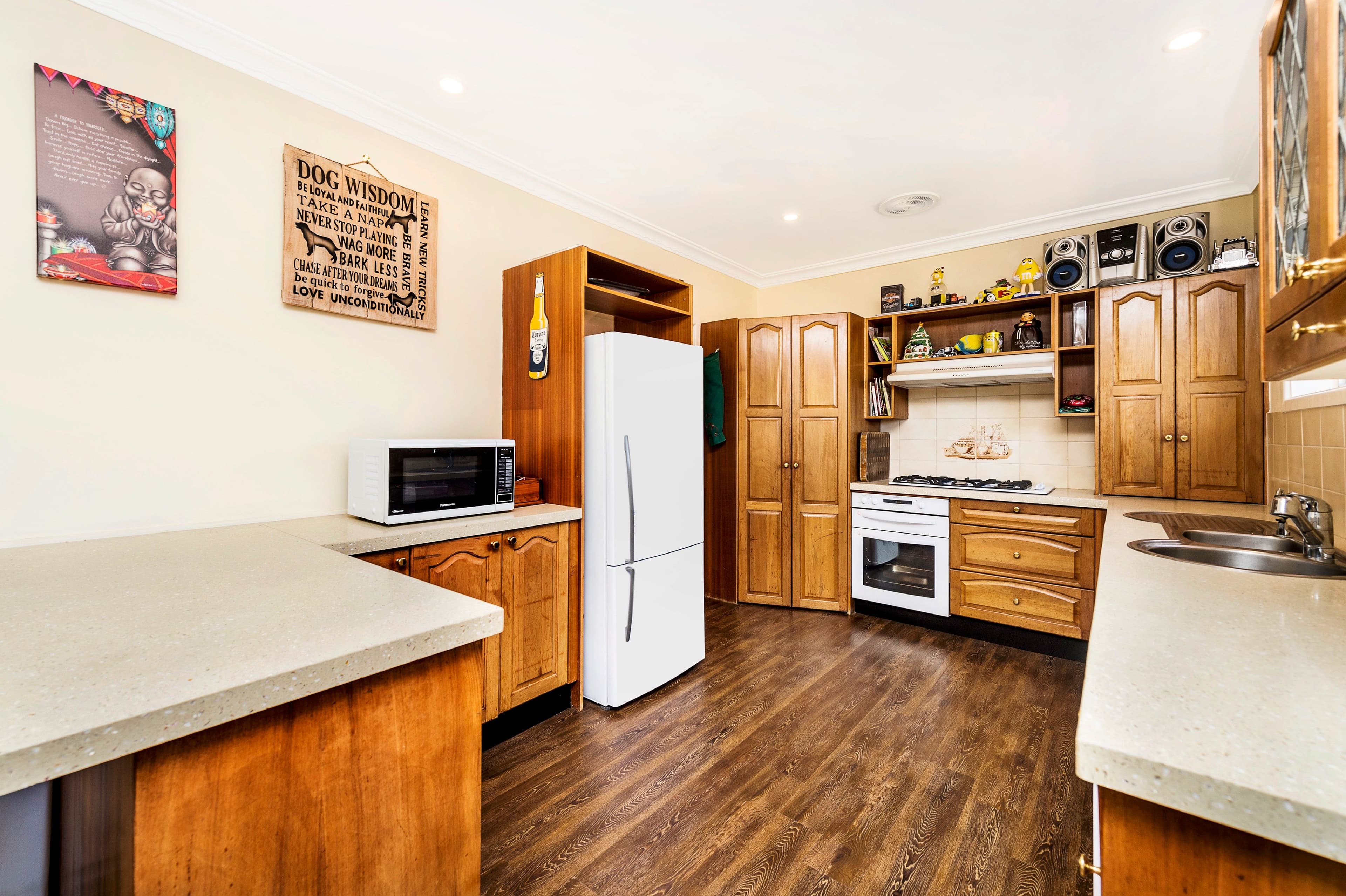 1 Cascade Street, Crestwood - Thumbnail 8