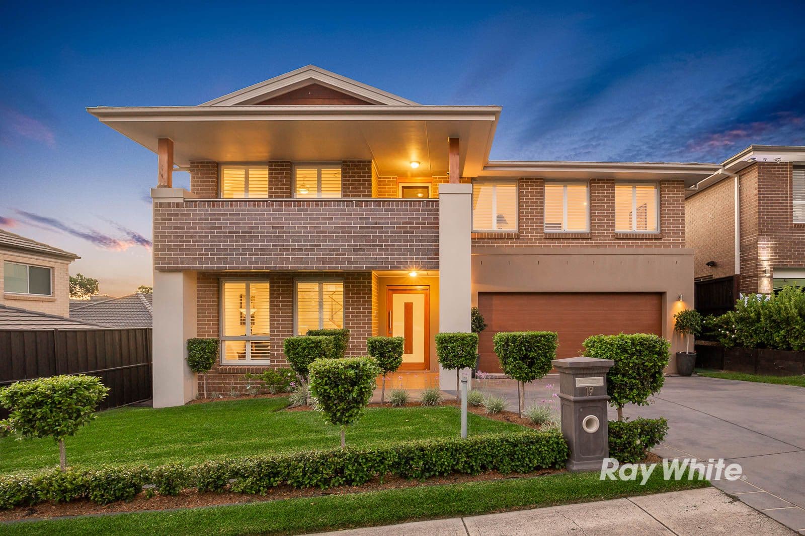 19 Hadley Circuit, Beaumont Hills - Image 1
