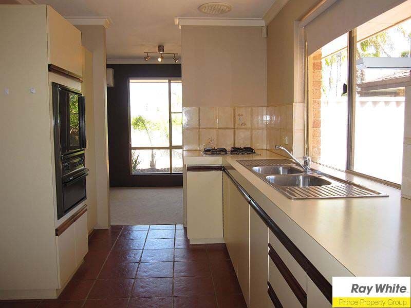 16a Mekong Place, BEECHBORO WA 6063, Beechboro - Thumbnail 5