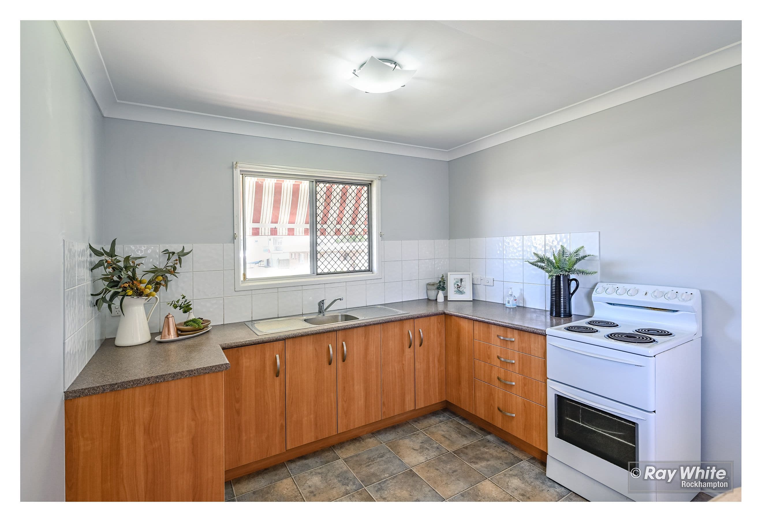 7 Westmoreland Street, Kawana QLD 4701, Kawana - Thumbnail 3