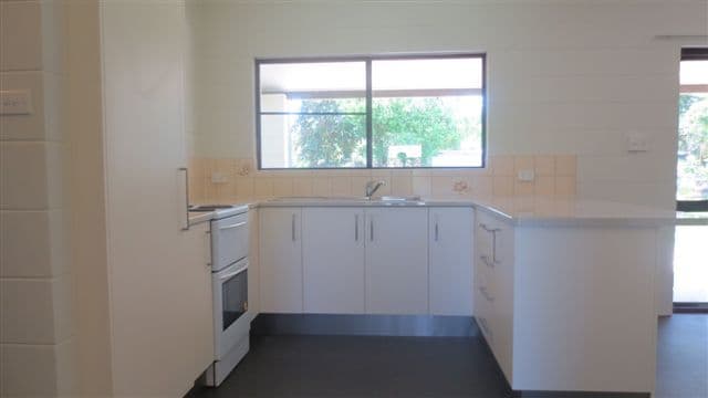 31 Napier Street, TRINITY PARK QLD 4879, Trinity Park - Thumbnail 3