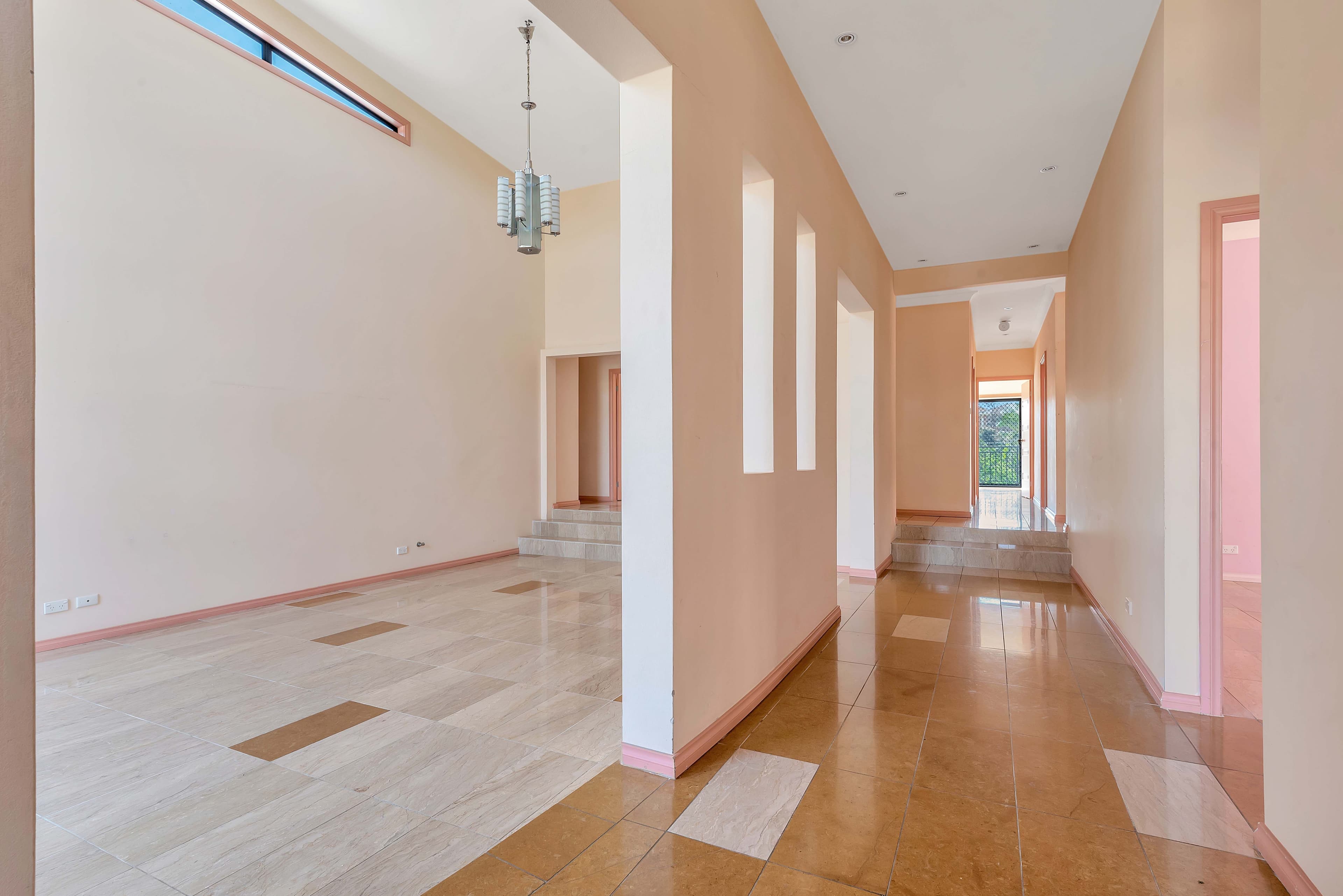 10 Turner Place, Casula - Thumbnail 3