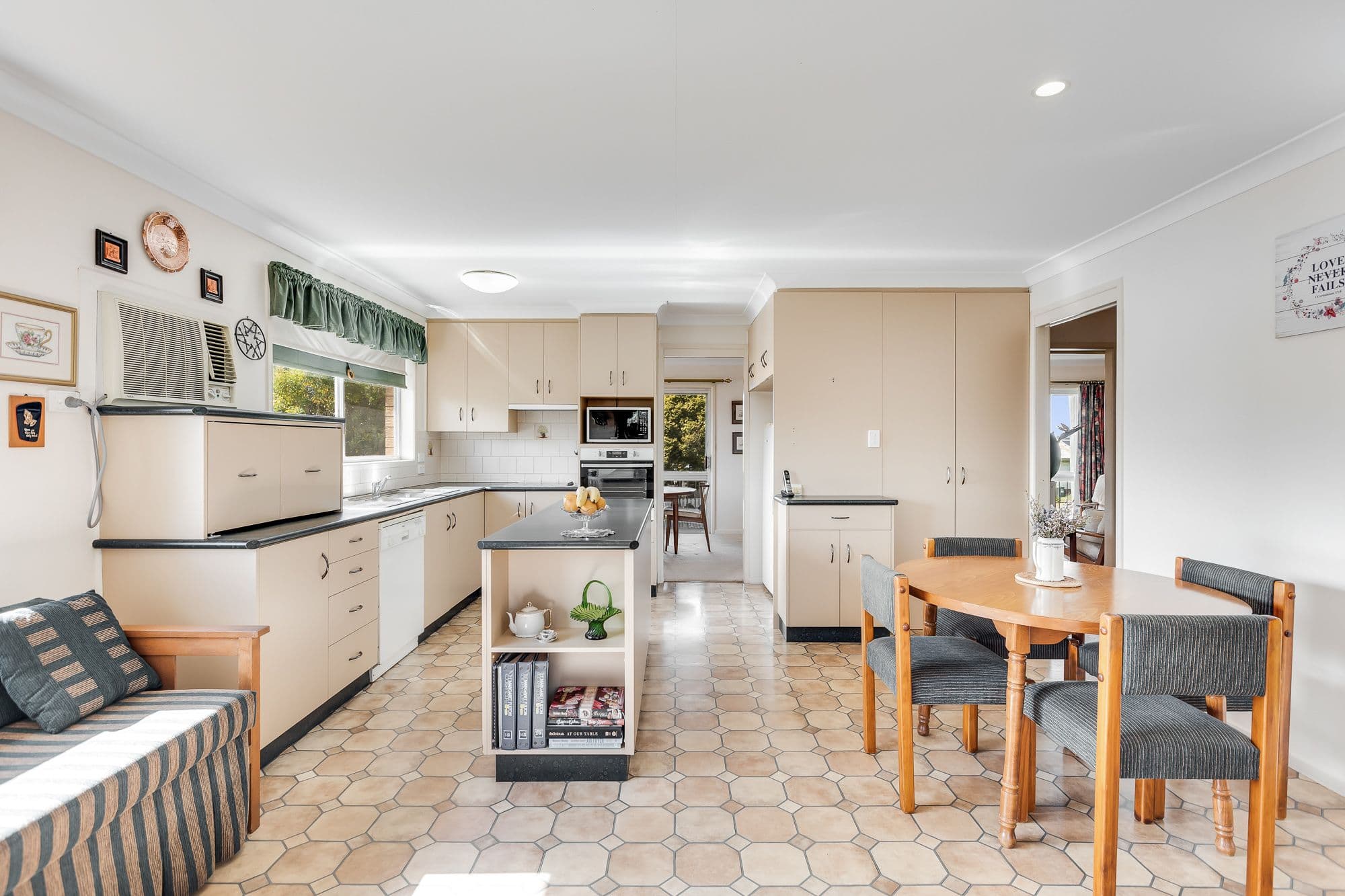 119 Ramsay Street, Centenary Heights QLD 4350, Centenary Heights - Thumbnail 6