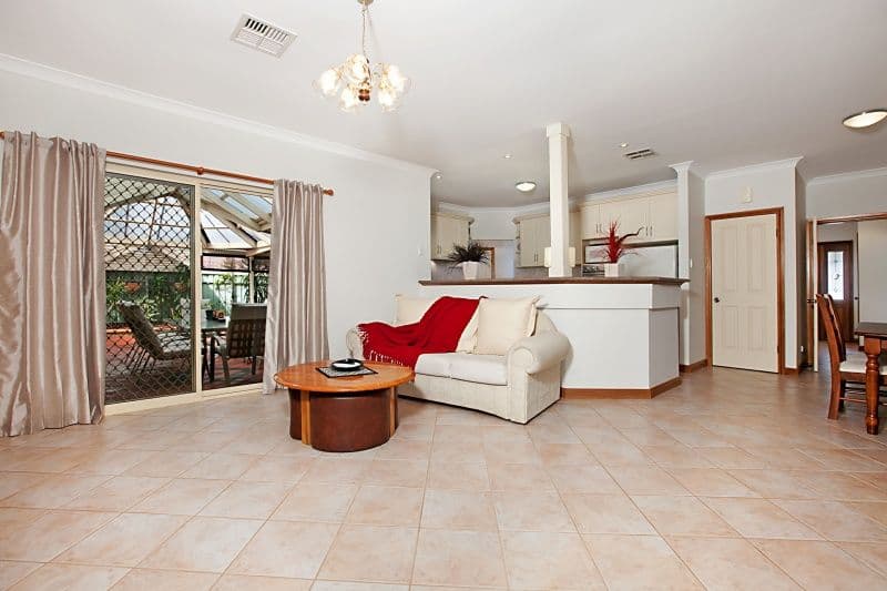 28 Jackaroo Crescent, WALKLEY HEIGHTS SA 5098, Walkley Heights - Thumbnail 5