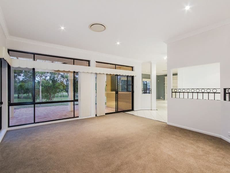 18 Torquay Place, Arundel QLD 4214, Arundel - Thumbnail 5