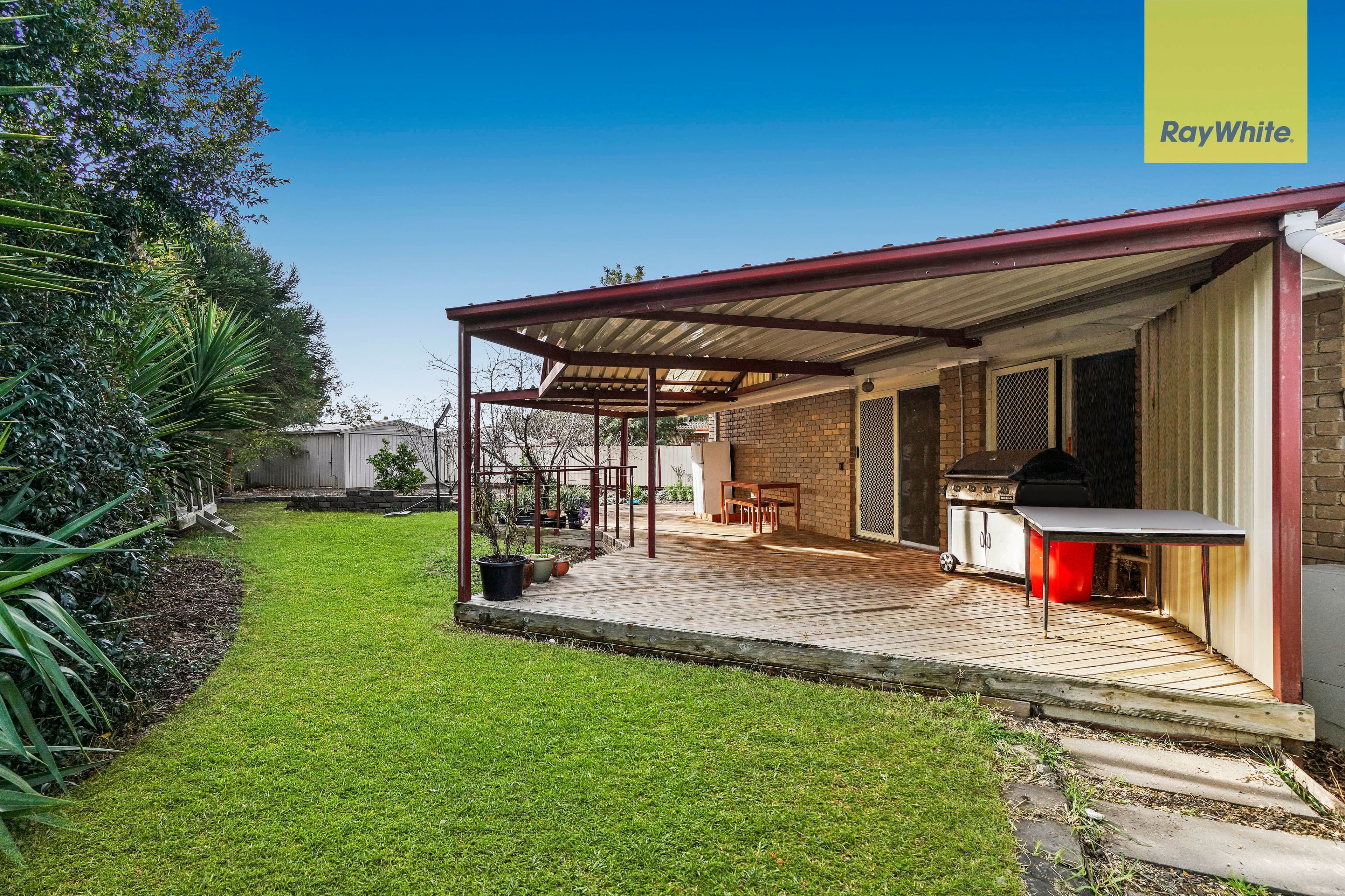 5 Gainsborough Place, Melton West VIC 3337, Melton West - Thumbnail 8