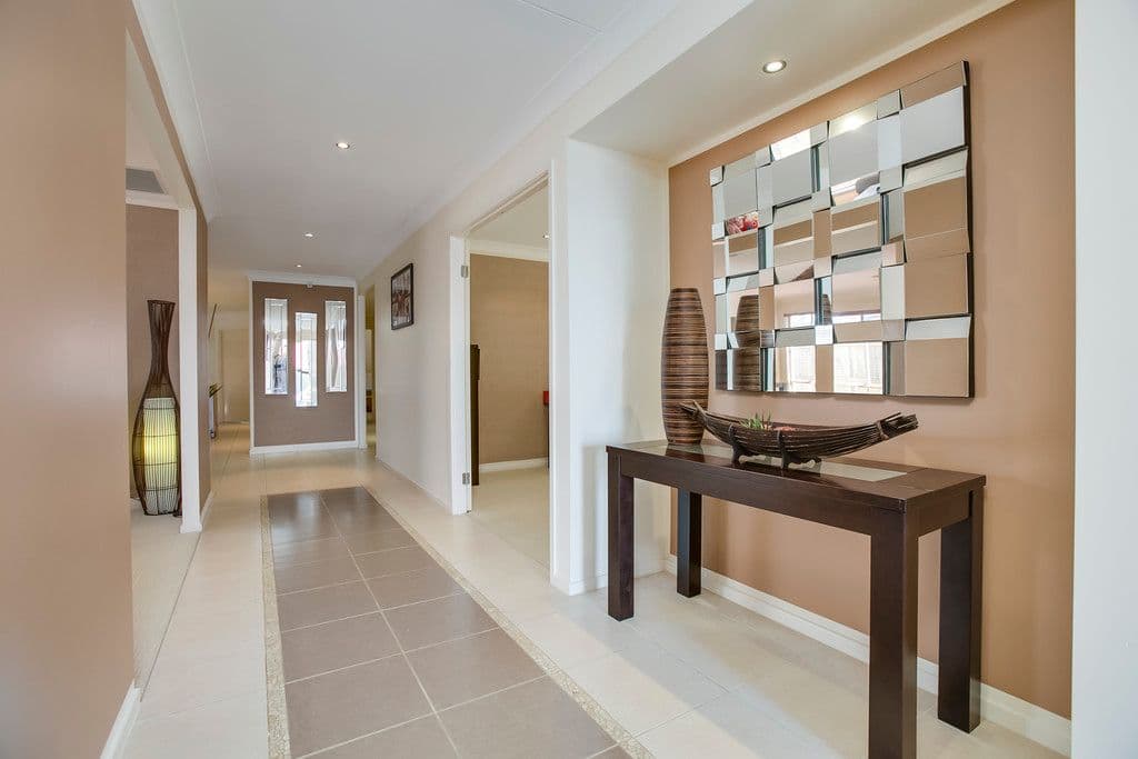 42 Girraween Crescent, Parkinson QLD 4115, Parkinson - Thumbnail 2
