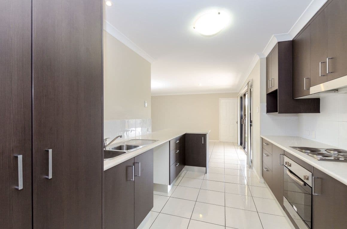 6 Carnegie Court, Glen Eden QLD 4680, Glen Eden - Thumbnail 4
