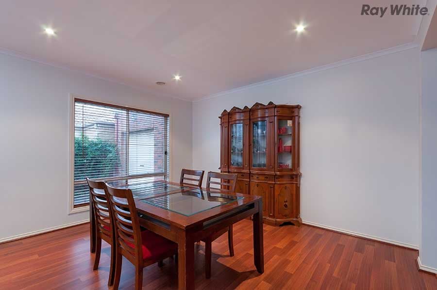 6 Bolac Place, TAYLORS HILL VIC 3037, Taylors Hill - Thumbnail 3