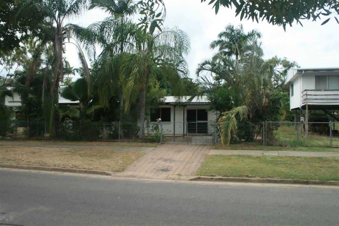 140 Miles Avenue, KELSO QLD 4815, Kelso - Image 1