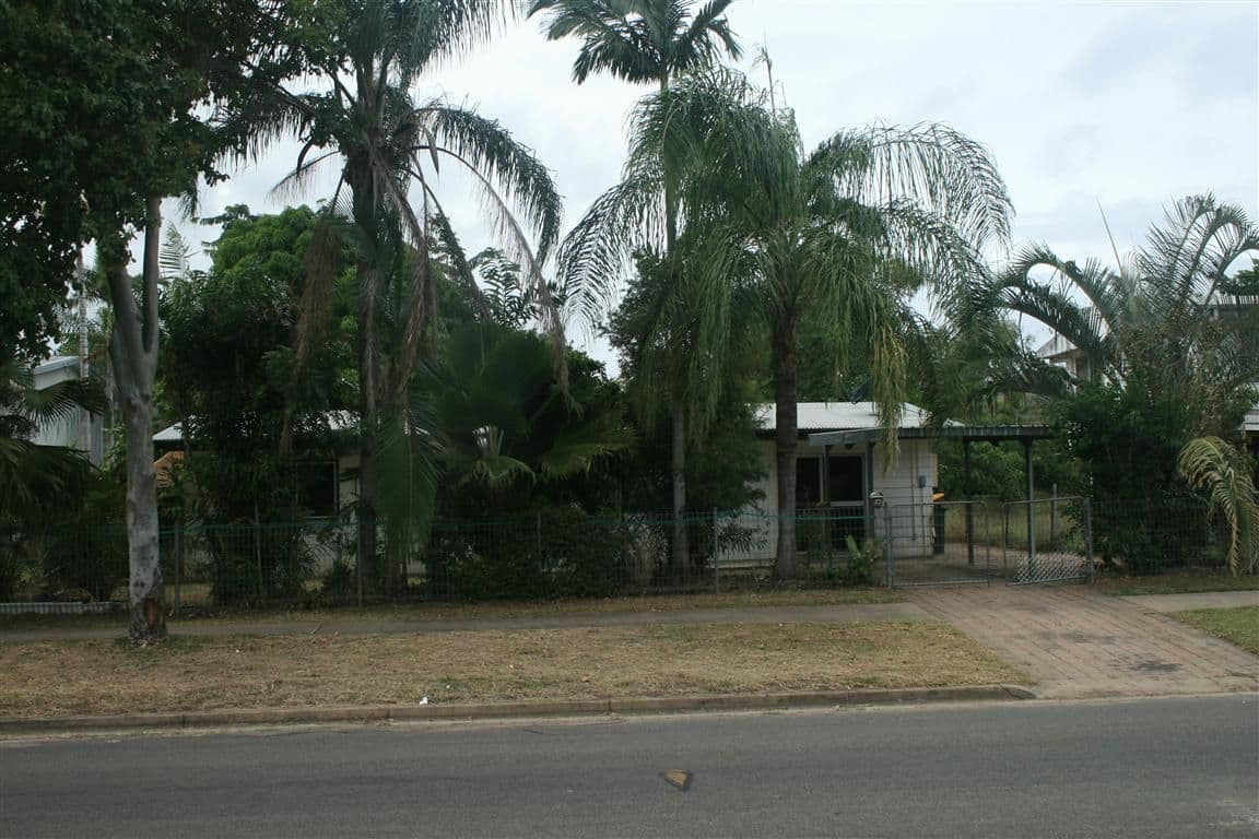 140 Miles Avenue, KELSO QLD 4815, Kelso - Thumbnail 3