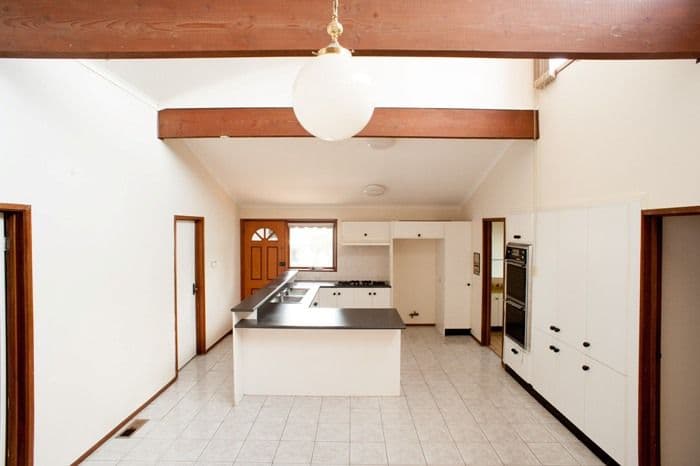 11 Cameron Parade, BUNDOORA VIC 3083, Bundoora - Thumbnail 2