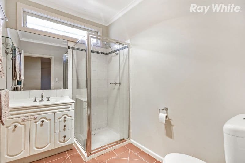 72 Kelvinside Road, Noble Park VIC 3174, Noble Park - Thumbnail 8