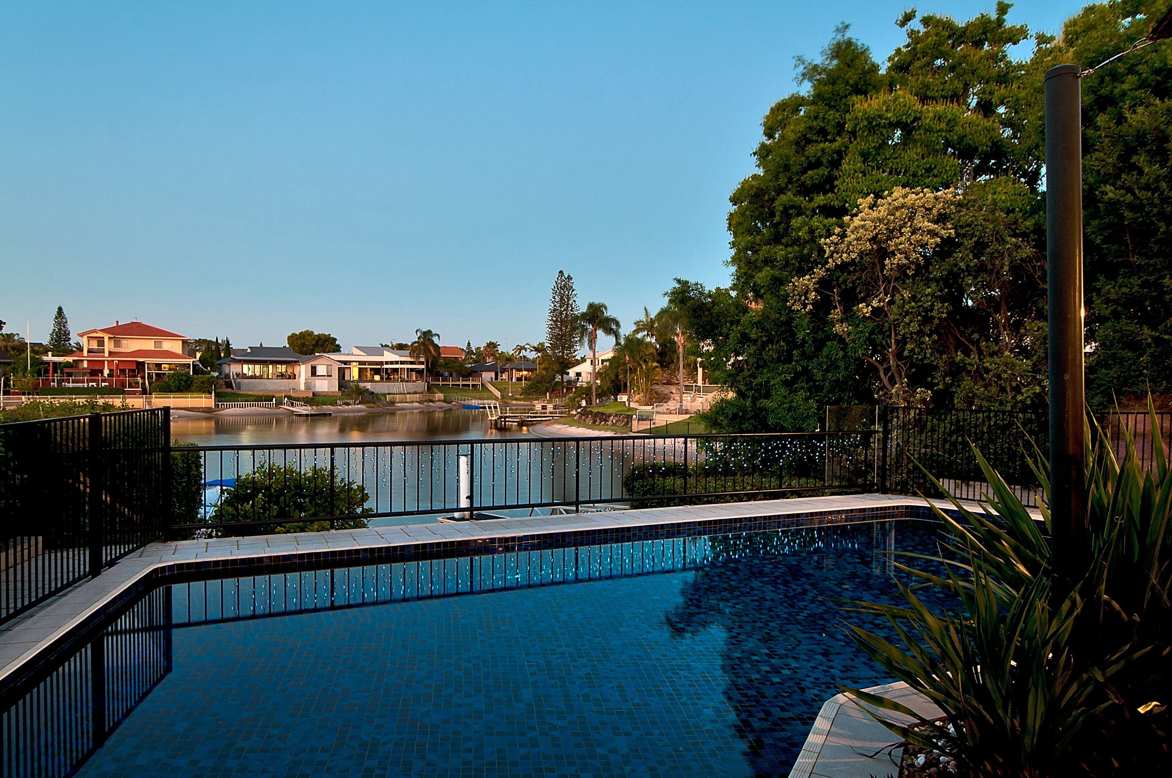 27 Panitz Street, Sorrento QLD 4217, Sorrento - Thumbnail 3