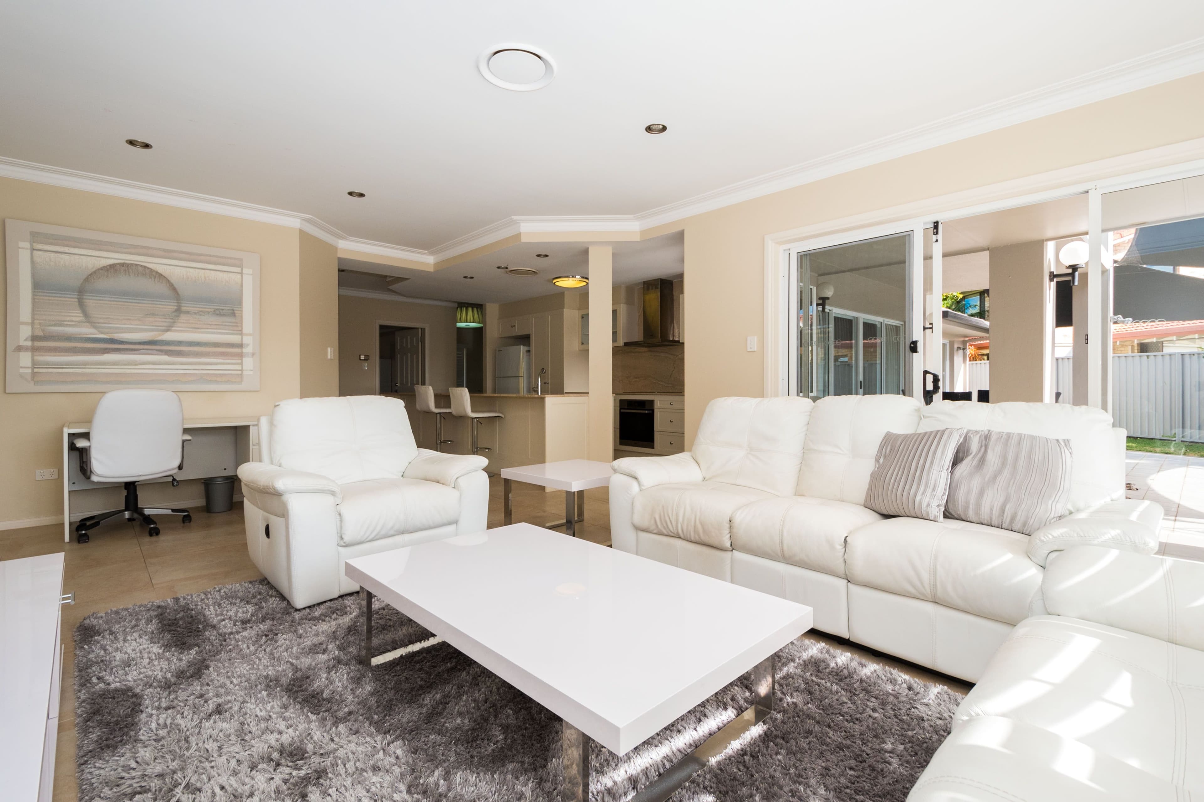 27 Panitz Street, Sorrento QLD 4217, Sorrento - Thumbnail 4