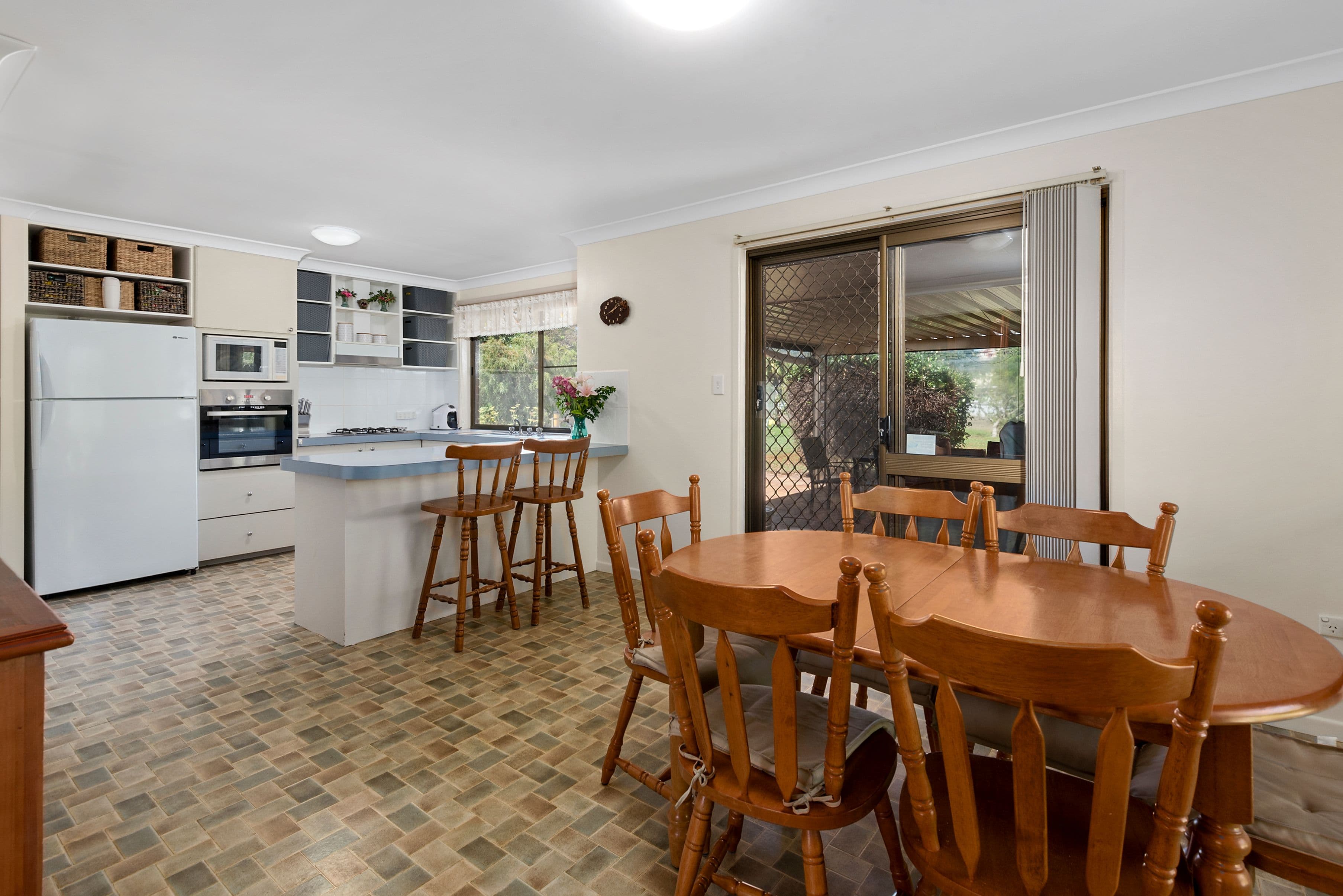 6 Bailey Street, Southbrook QLD 4363, Southbrook - Thumbnail 4