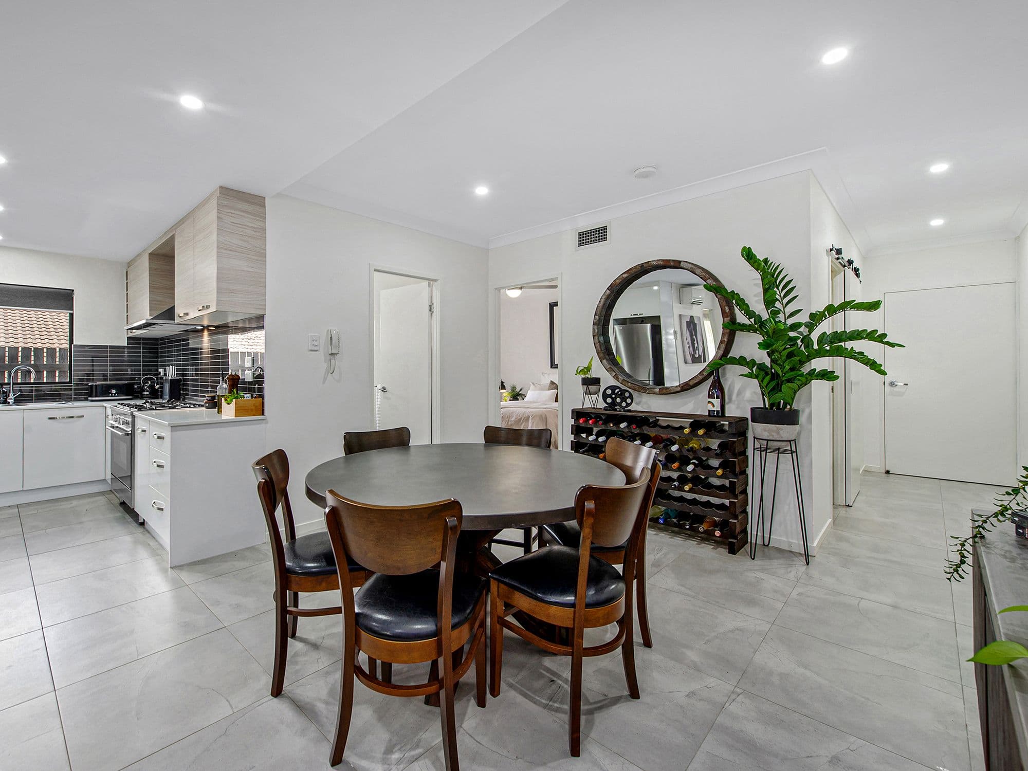 24 Wallace Street, Chermside QLD 4032, Chermside - Thumbnail 6