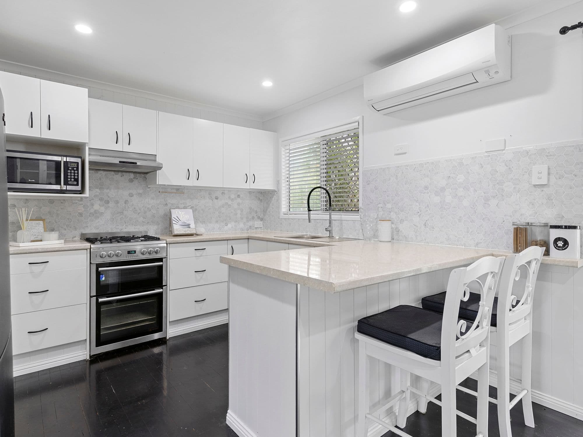 62 Allamanda Drive, Daisy Hill QLD 4127, Daisy Hill - Thumbnail 3