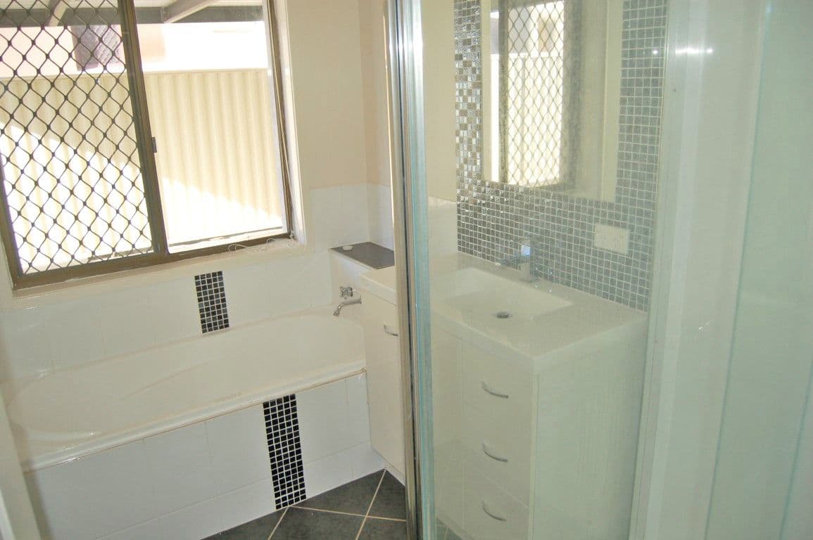 136 Vansittart Road, Regents Park QLD 4118, Regents Park - Thumbnail 7