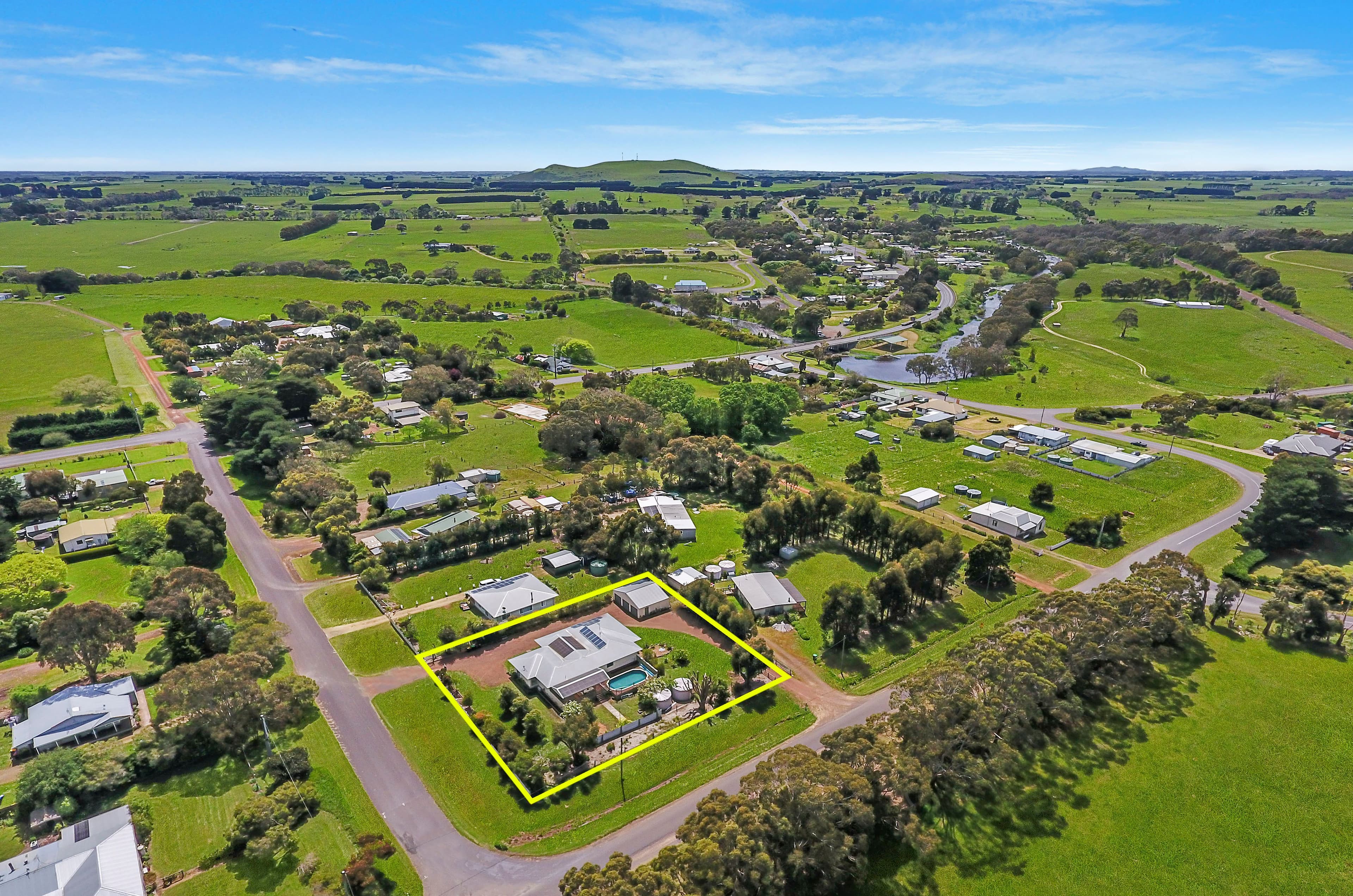 19 Bant Street, Panmure VIC 3265, Panmure - Thumbnail 2