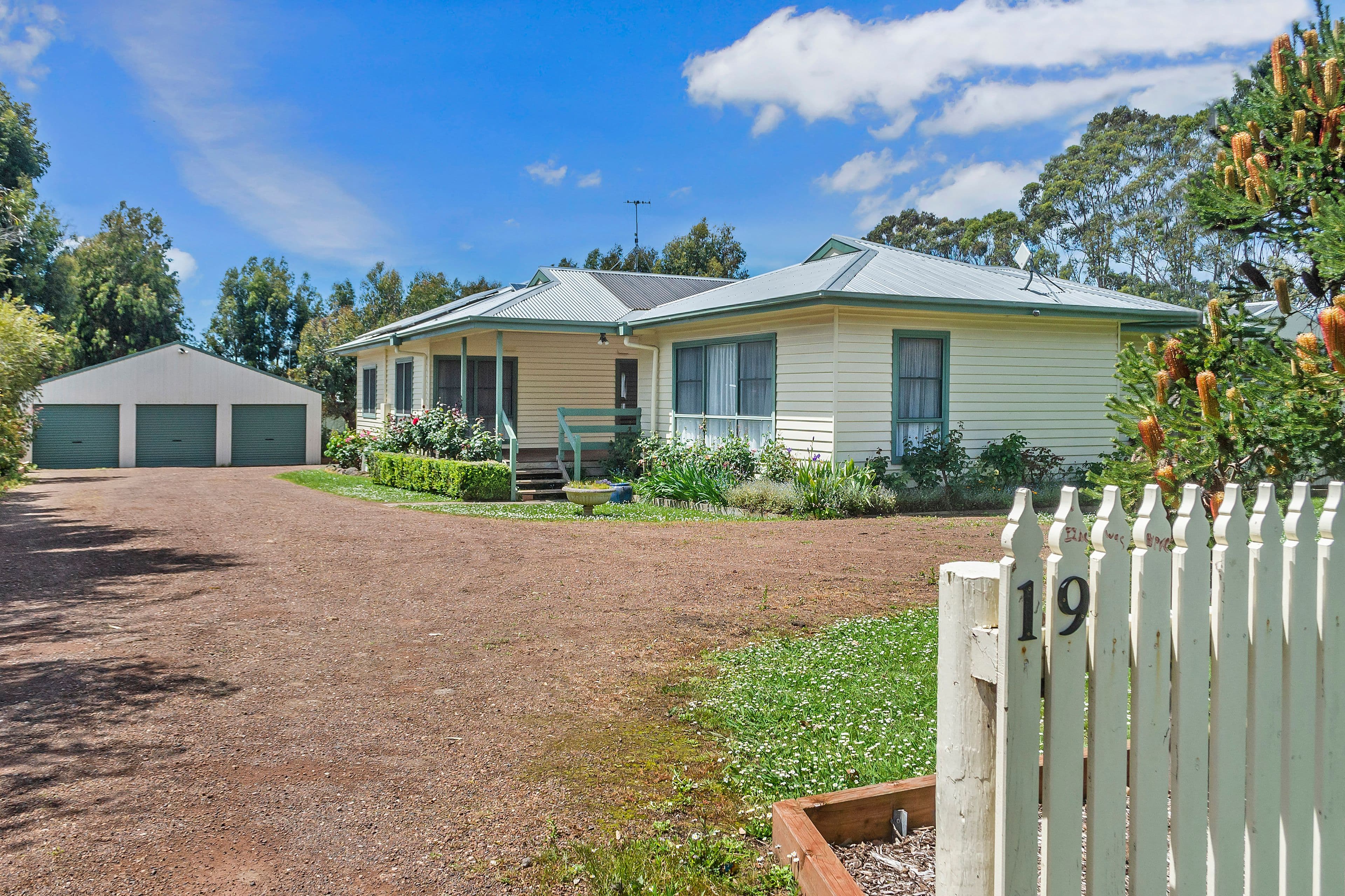 19 Bant Street, Panmure VIC 3265, Panmure - Thumbnail 3