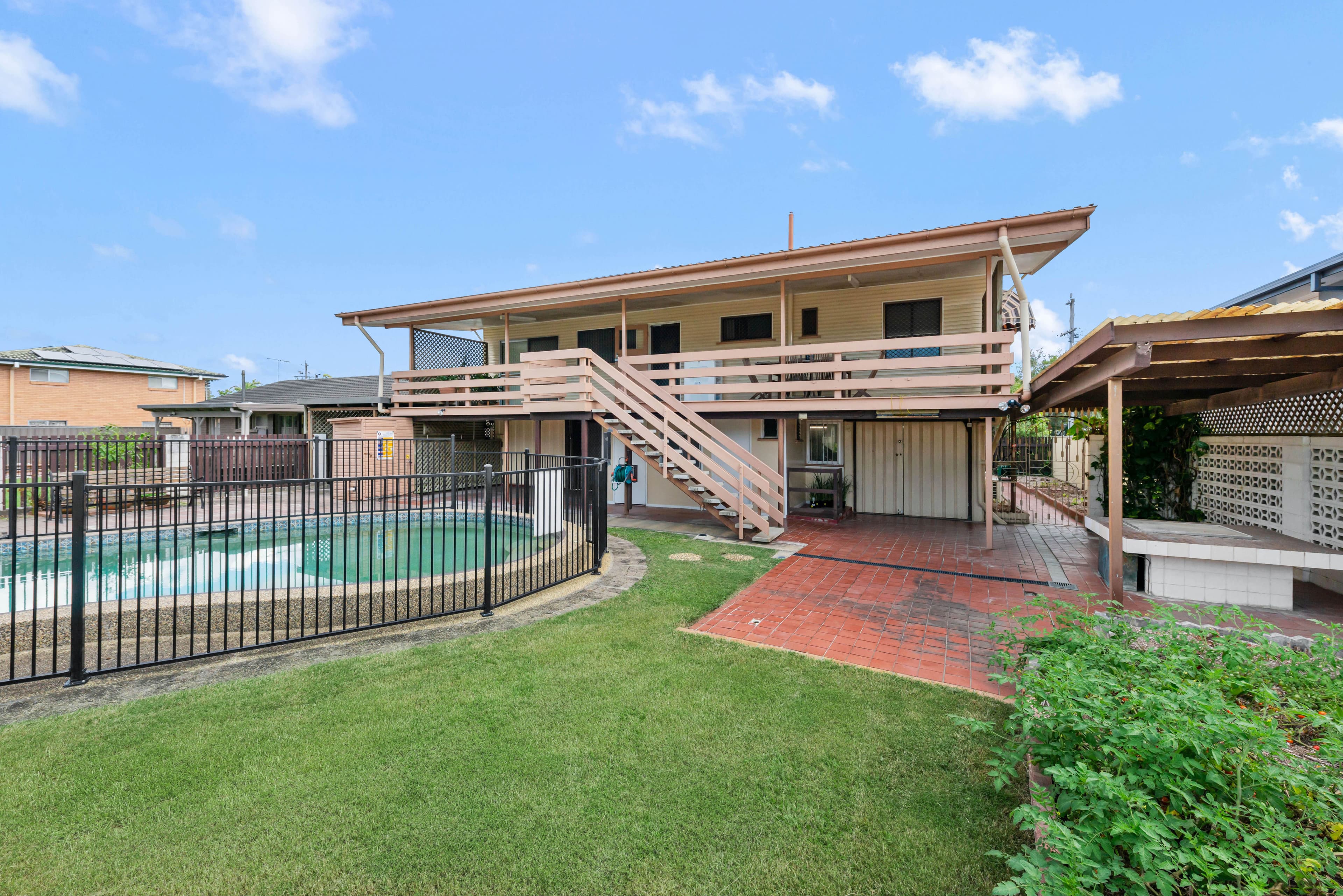 60 JACARANDA Drive, Albany Creek QLD 4035, Albany Creek - Thumbnail 2